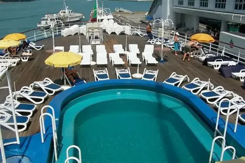 MV Funchal.webp