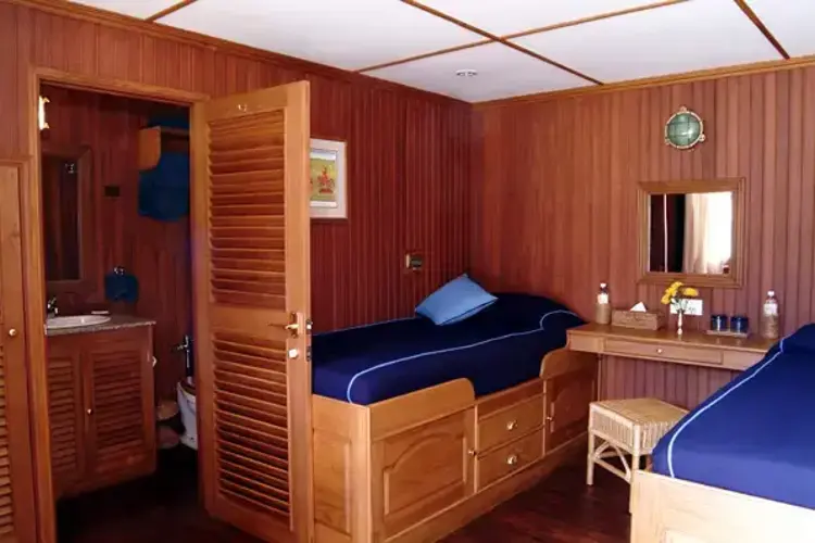 RV Pandaw II.webp