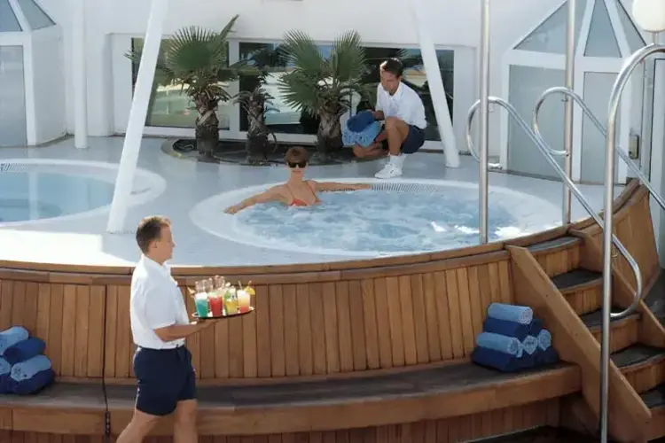 Seabourn Legend.webp