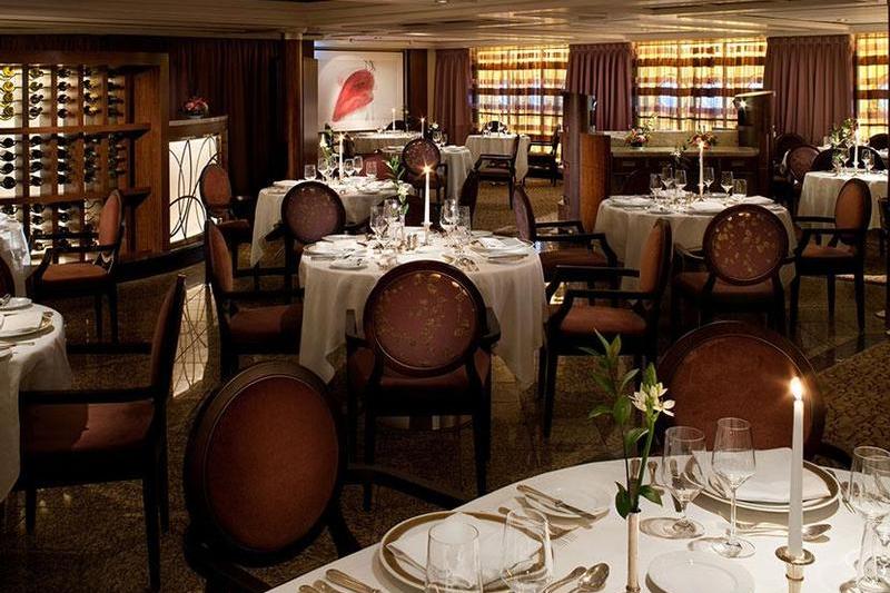 Seabourn Spirit.jpg