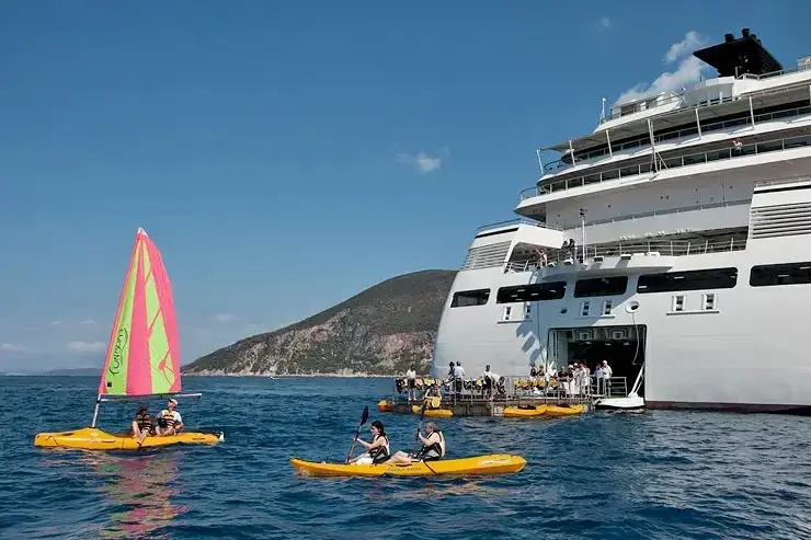 Seabourn Quest.webp