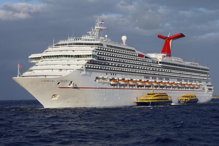 Carnival Conquest.jpg