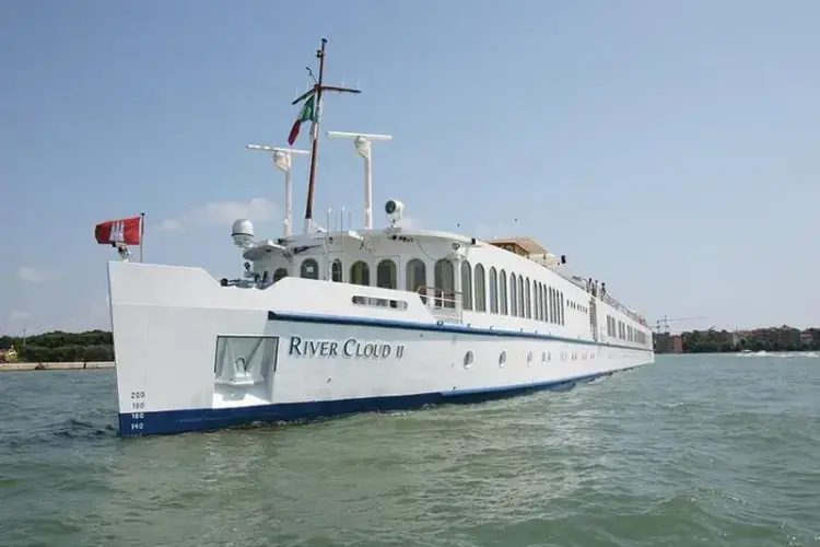 rivercloud-schiff8.webp