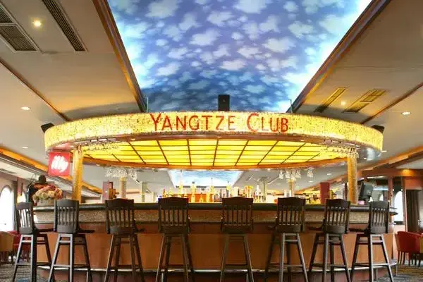 rsz_chinavictoriaannaloungebar.webp