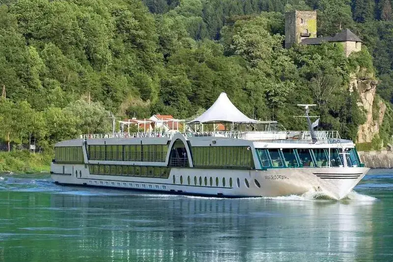 Amadeus Royal