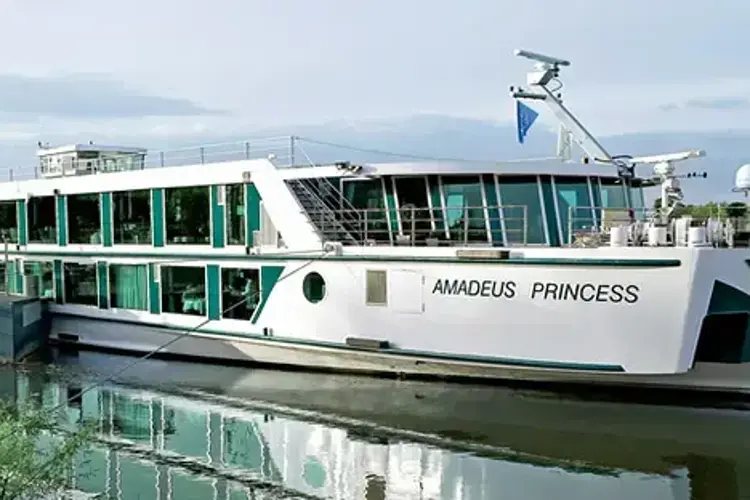 ms-amadeus-princess.webp