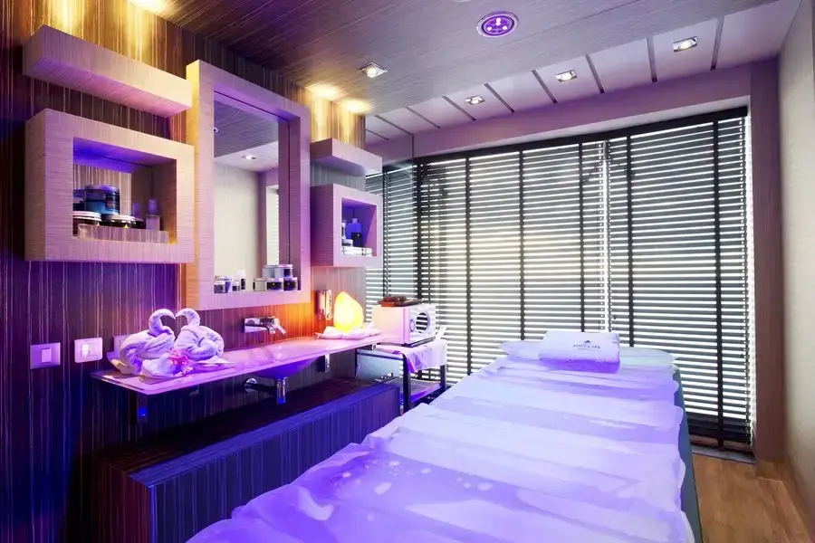 25_Ship_Aurea_Spa.webp