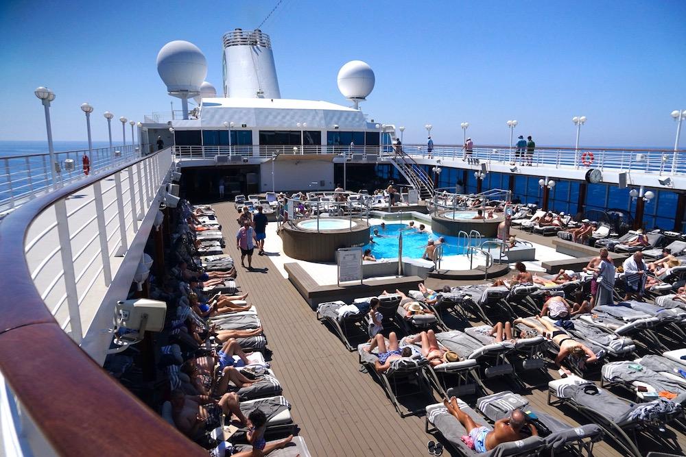 Azamara-Quest-Pool.jpg