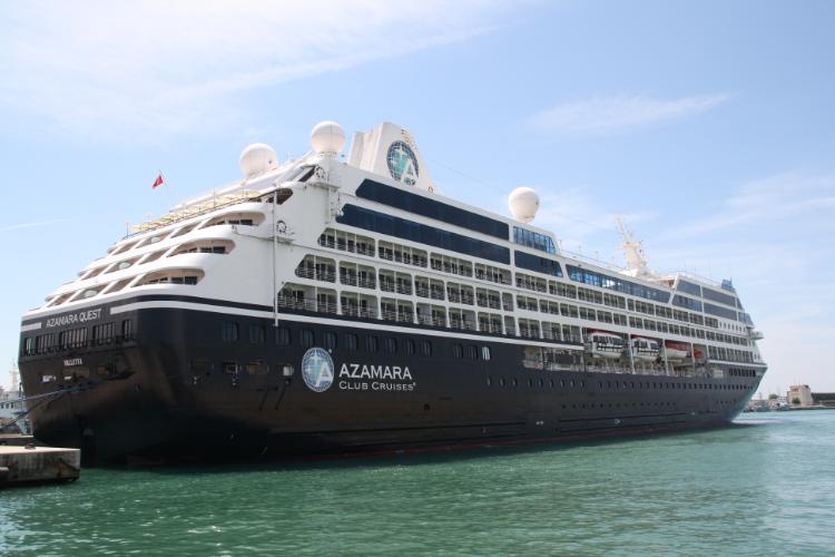 Azamara_Quest_01.JPG