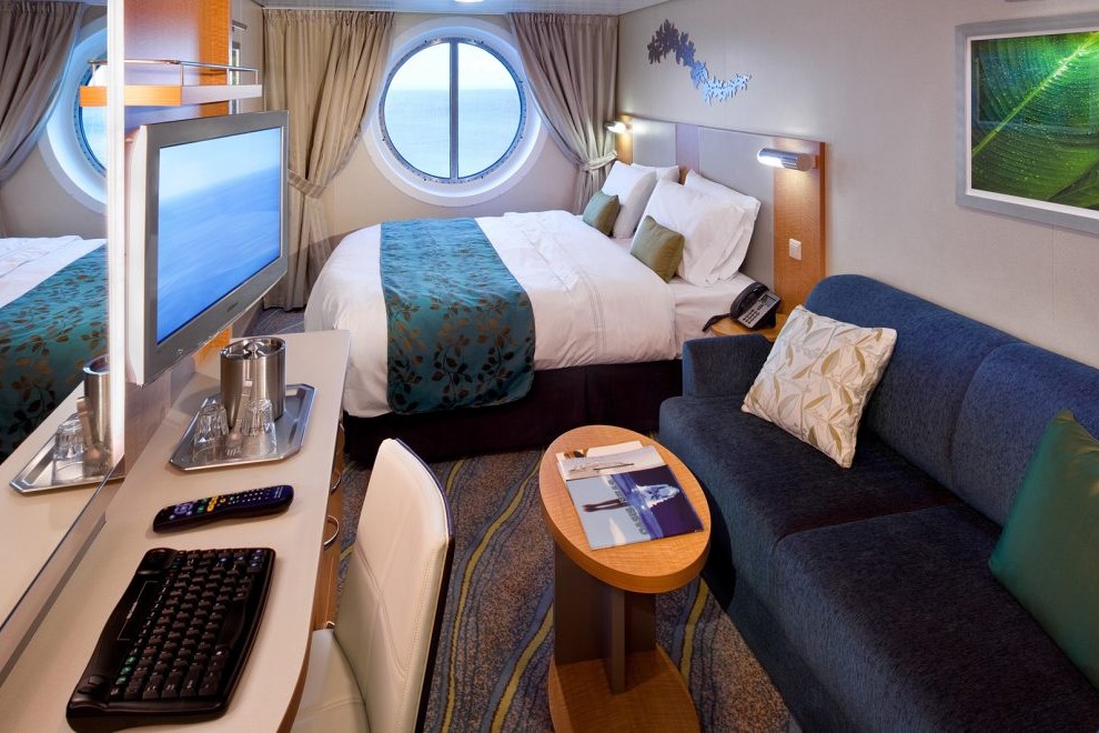 RCI_Oasis-Staterooms_HiRes-tif_Oceanview-CatI-sized-1240x660.jpg