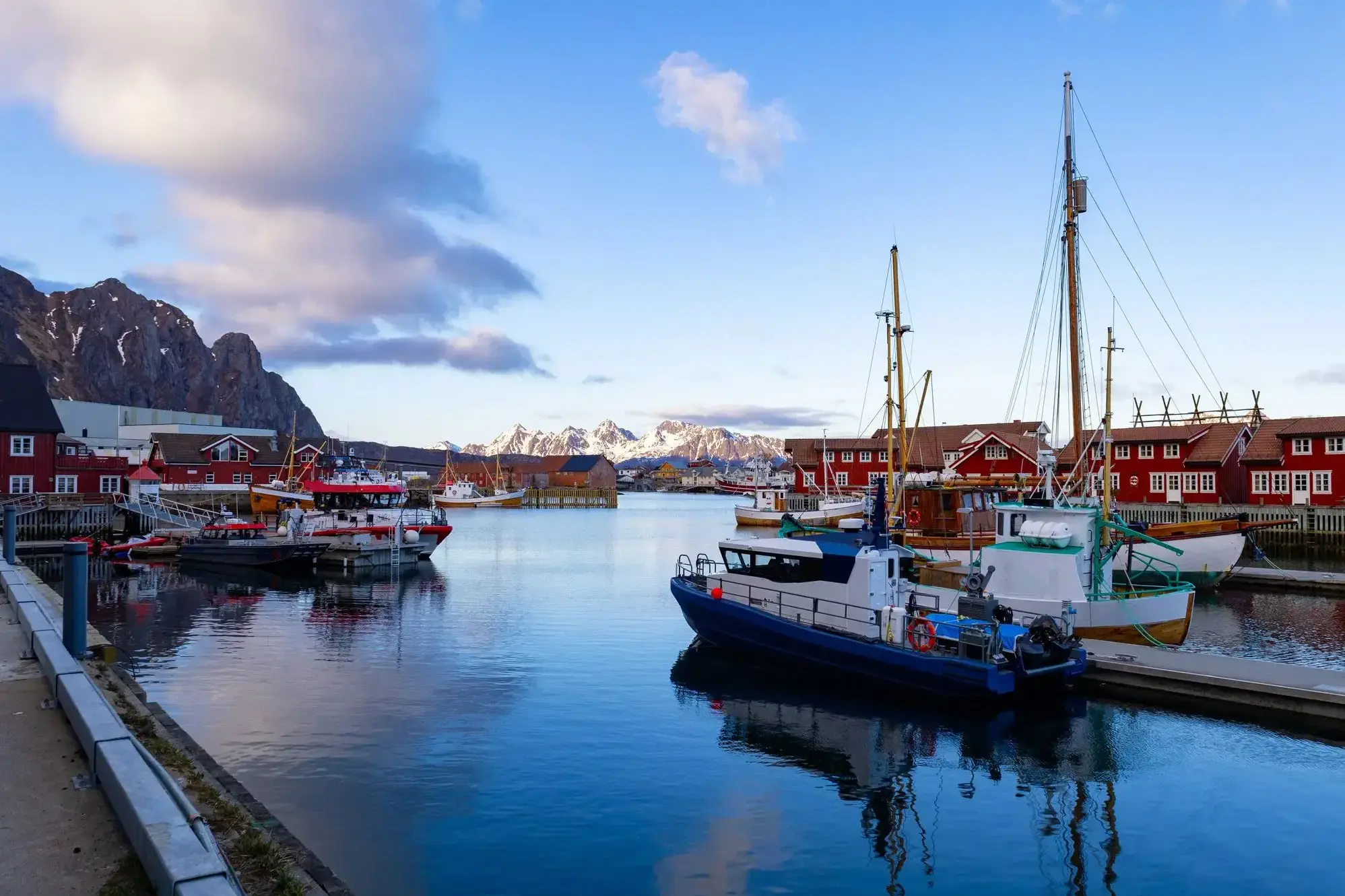 46555_Svolvaer.webp