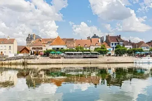 Saint-Jean-de-Losne / France