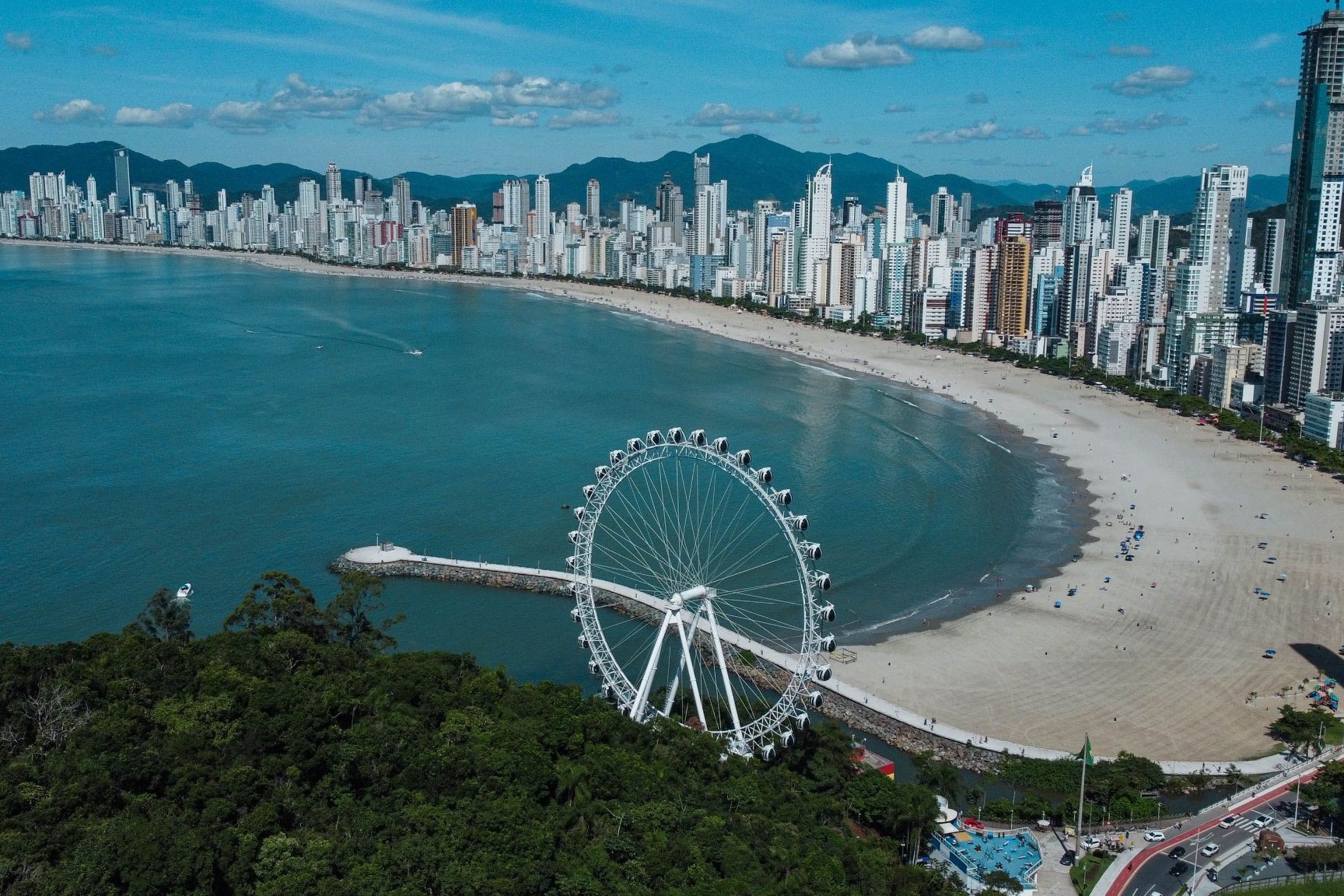 2385197_Balneario Camboriu.jpg