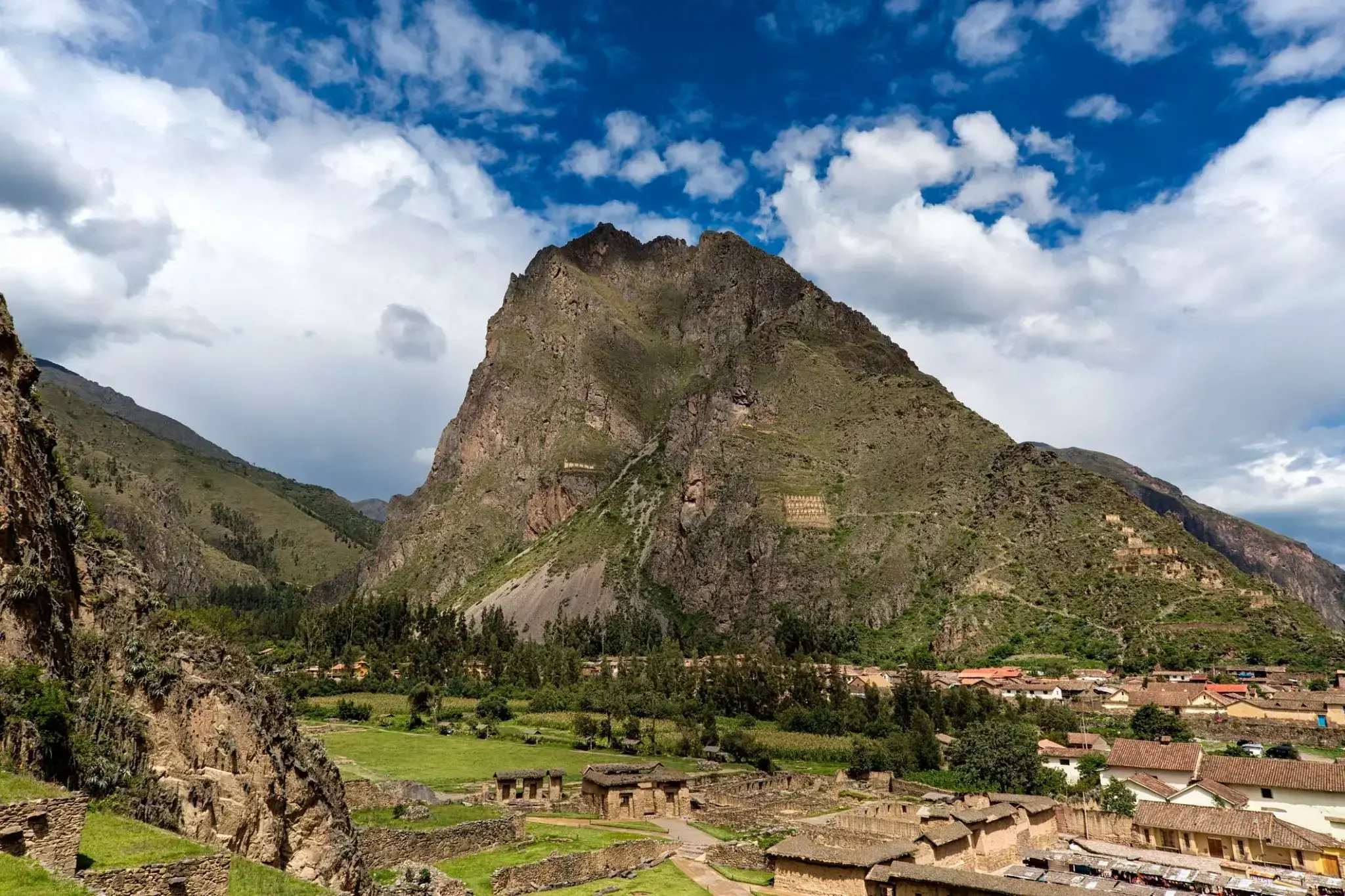 2390009_Urubamba.webp