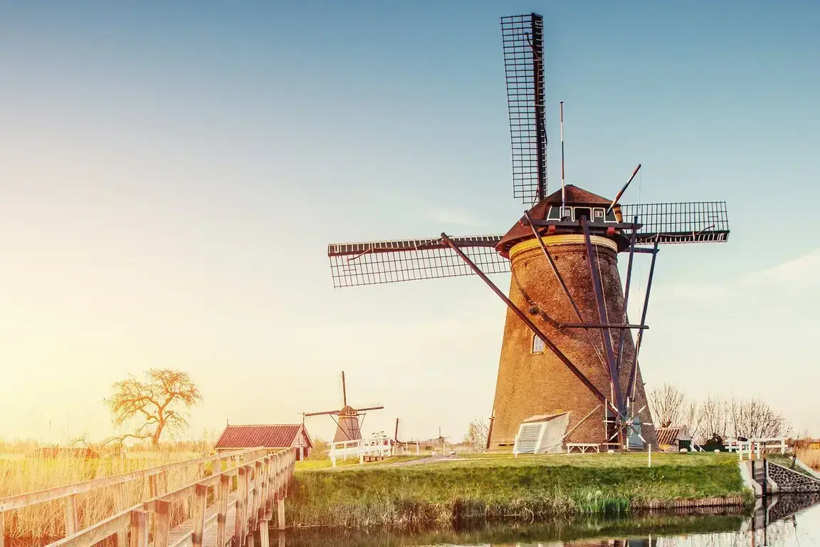 csm_RN_ROTTERDAM_WINDMUEHLEN_sRGB_6448c59dfa.webp