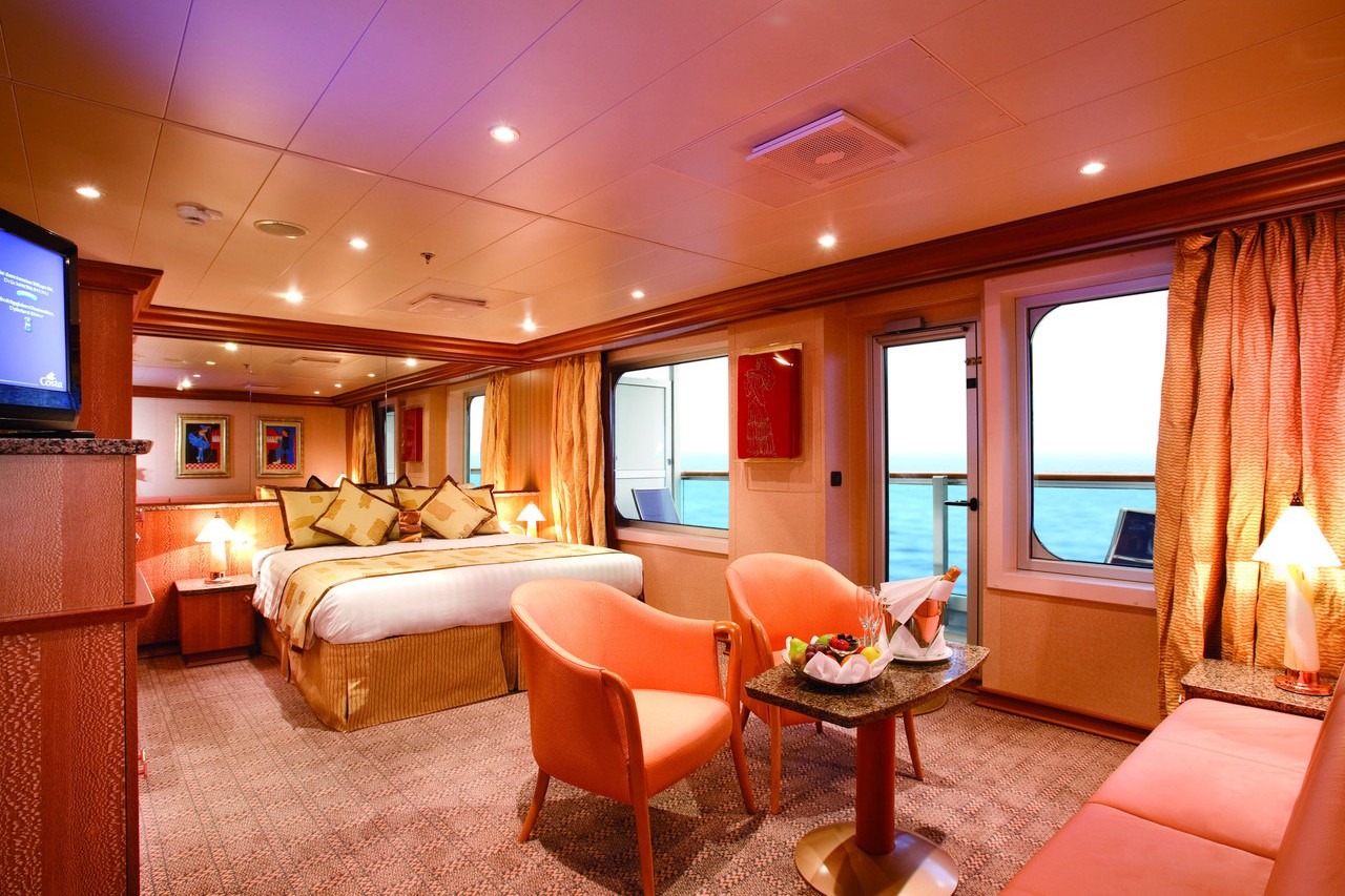 6 costa-pacifica_grand-suite.jpg