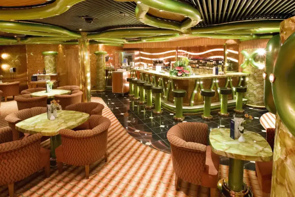 12 Costa_Serena_Bar.webp