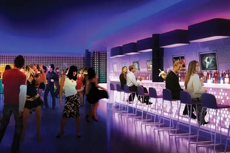 norwegian-breakaway-bliss-ultra-nightclub.webp