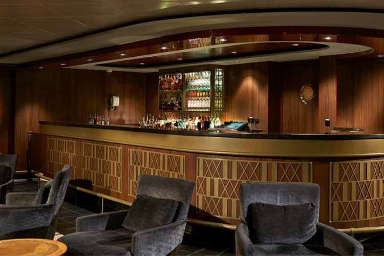 NCL Norwegian Jade Interior Mojito Bar.jpg
