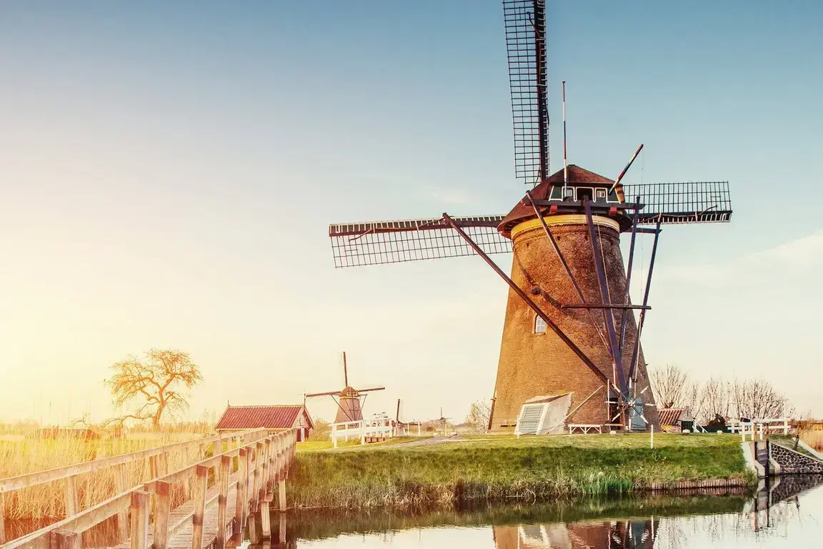 csm_RN_ROTTERDAM_WINDMUEHLEN_sRGB_4fc94bbbea.webp