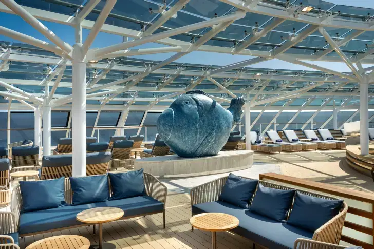 MSC23019348MSC Euribia MSC Yacht Club Sundeck & Bar.webp