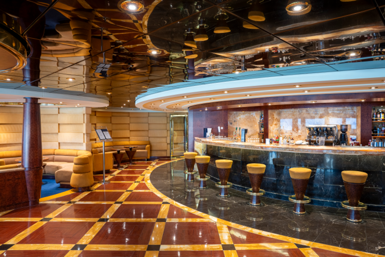 MSC25040014MSC Fantasia, MSC Yacht Club  Top Sail Lounge.png