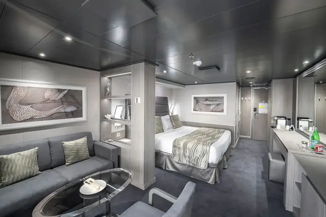 msc-seascape-yacht-club_deluxe-suite_YC1.webp