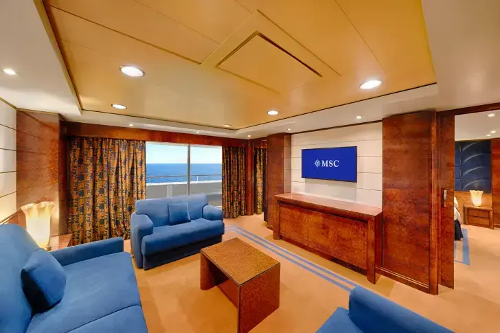 MSC25042697MSC Splendida, MSC Yacht Club Executive & Family Suite (YC2).webp