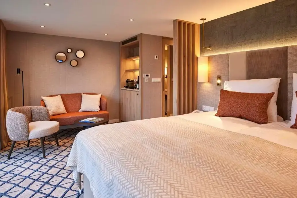 Suite Diamond 3.webp