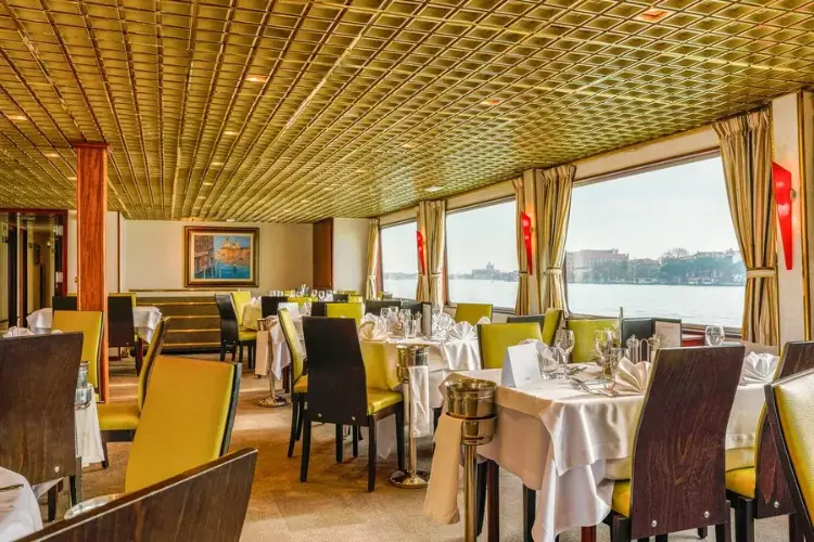27 croisieurope-ms-michelangelo.webp