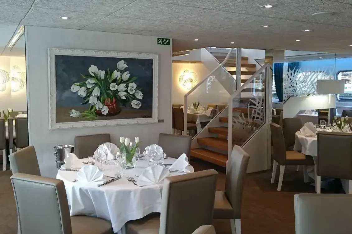Gil Eanes Restaurant.webp