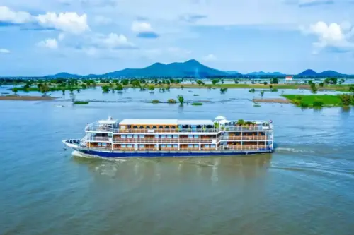 RV Indochine
