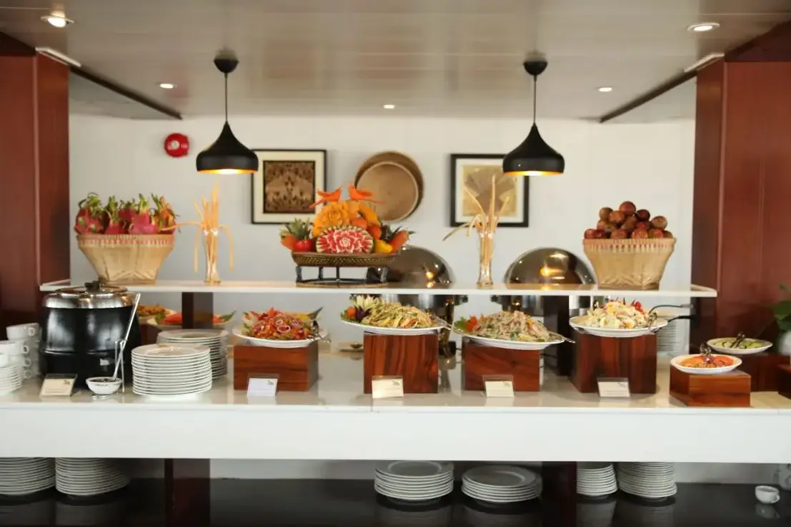 RV Indochine II 3.1 Restaurant.webp