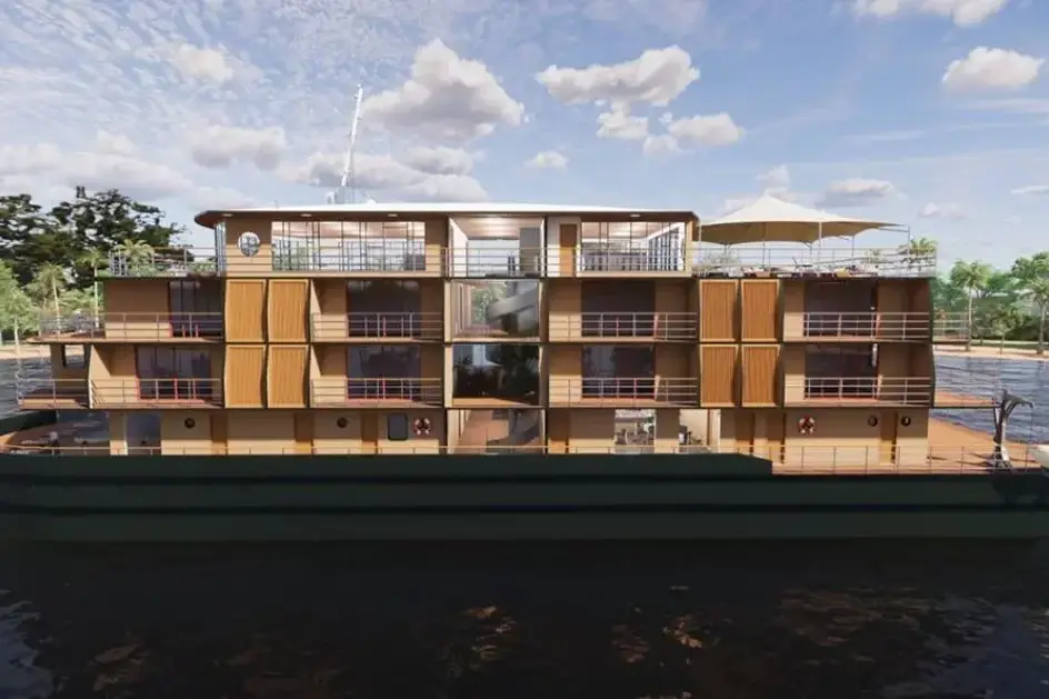 RV Brasilian Dream ship 2.webp