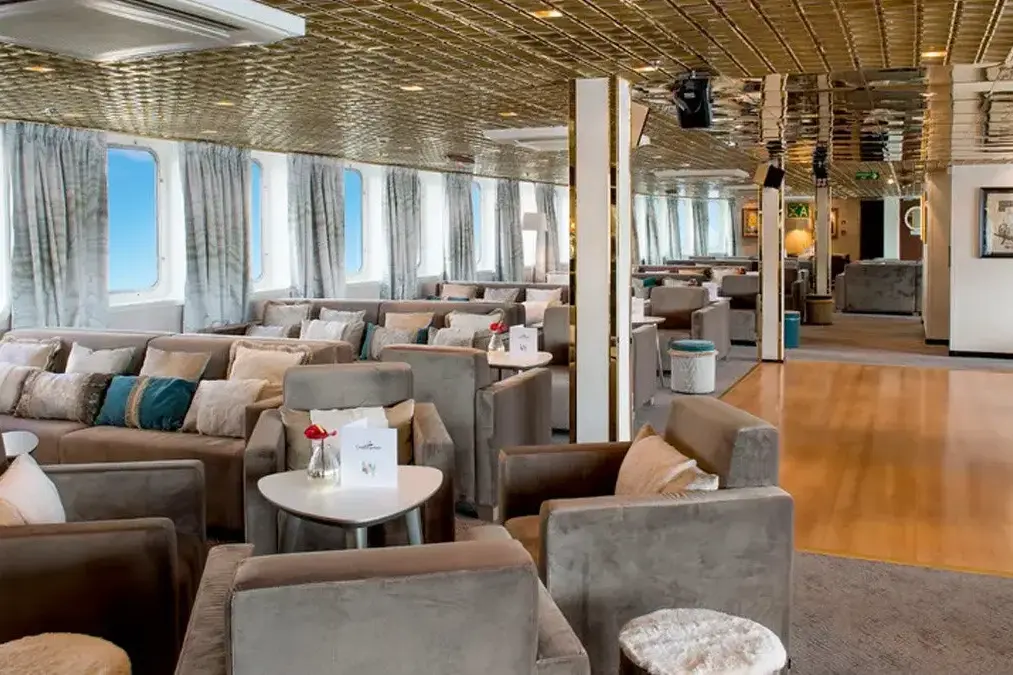 ms-la-belle-de-la-adriatique-panoramalounge-mit-bar-lg.webp