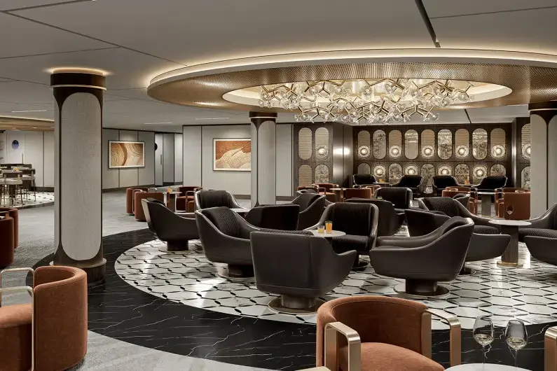 Norwegian-Aura-Whiskey-Bar.webp