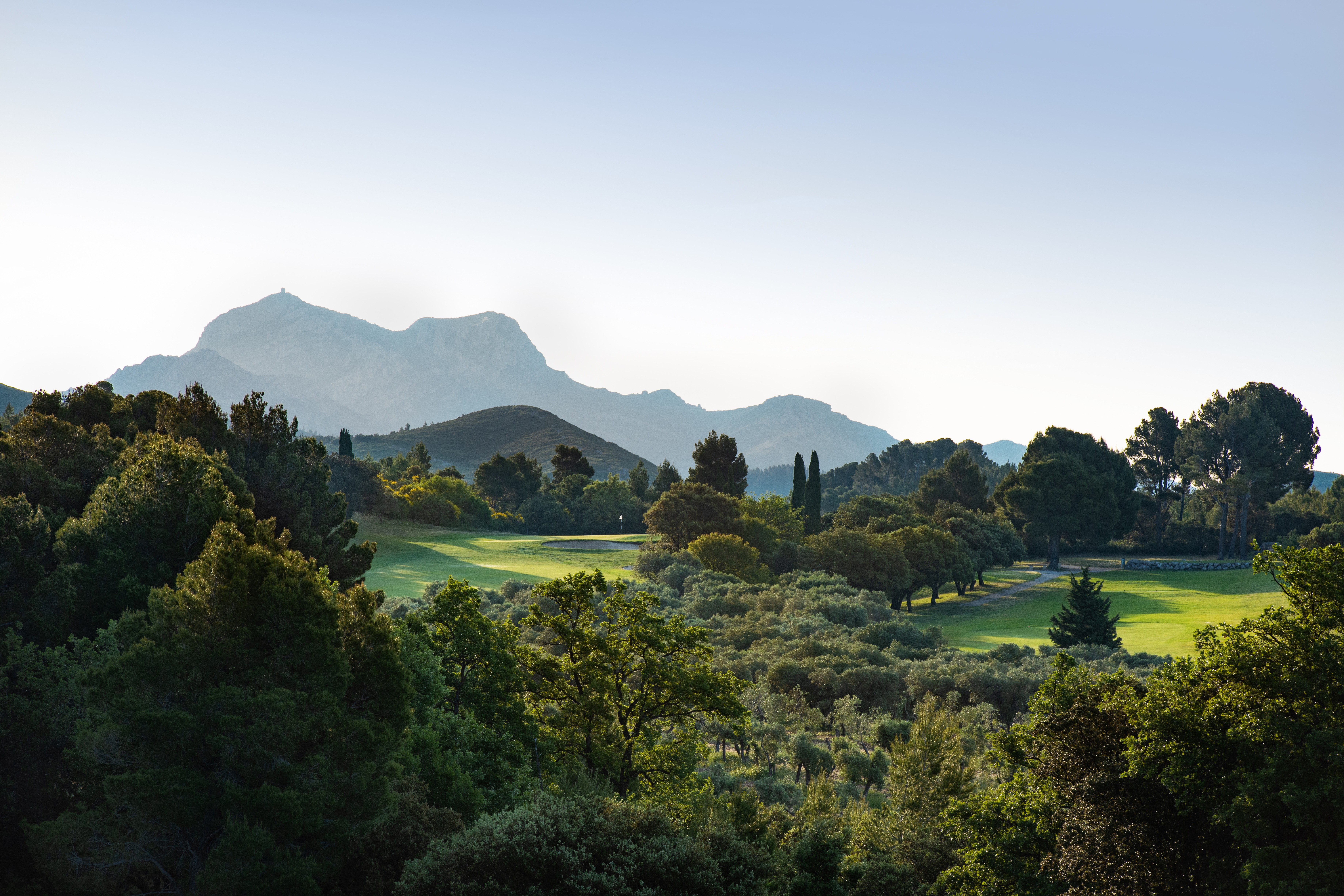 Lueftner_Cruises_Amadeus_Golf_Cruise_in_the_South_of_France_Golf_de_Servanes_4_long.jpg