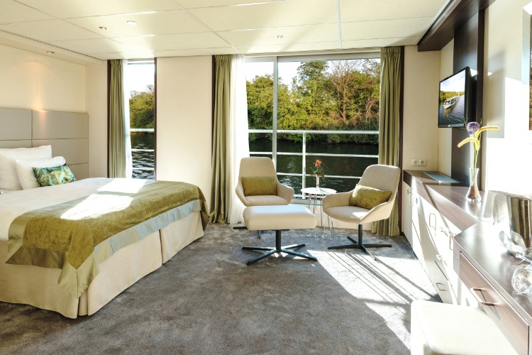 Lueftner_Cruises_AMADEUS_Diamond_Suite.jpg