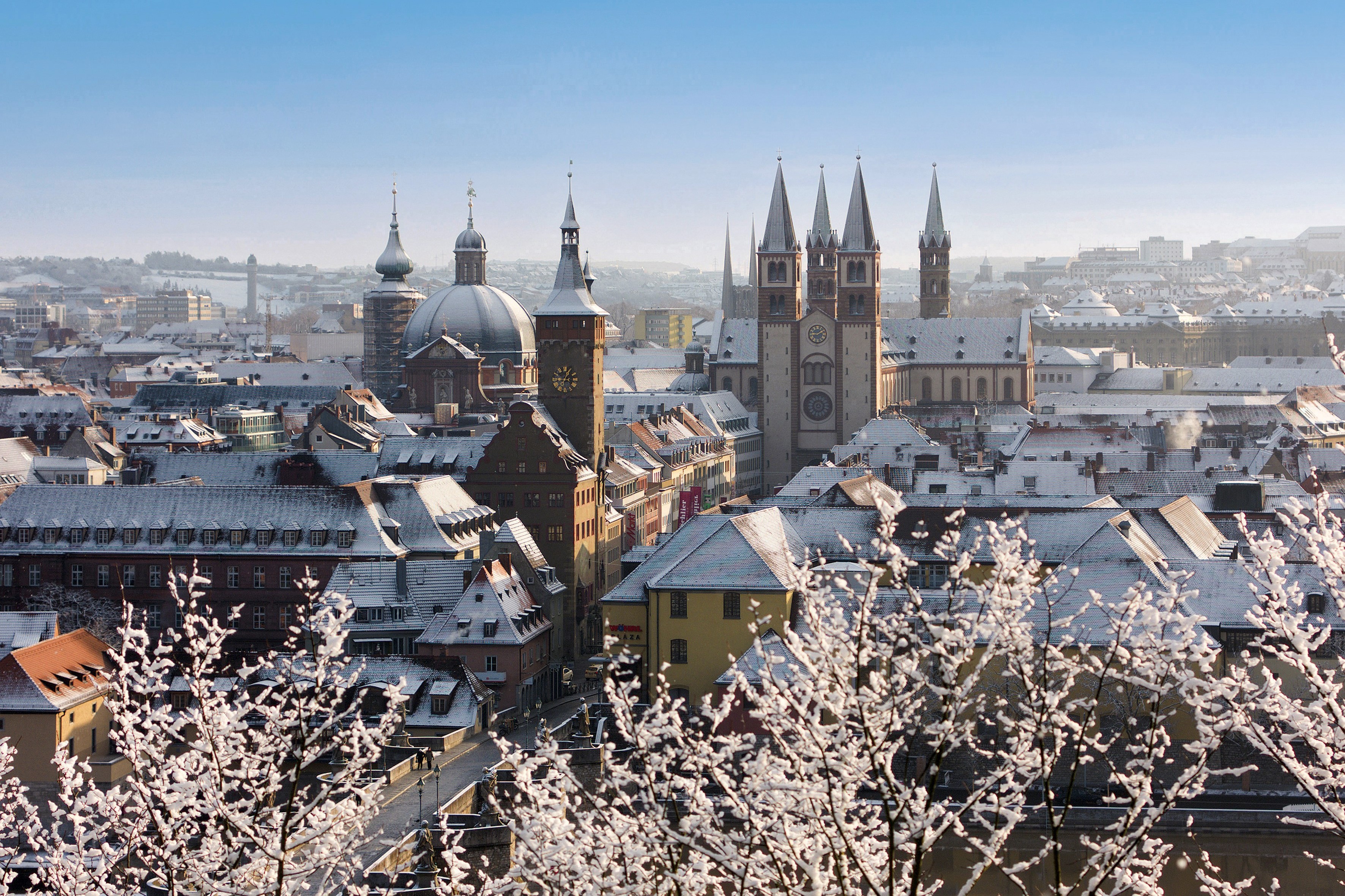 Lueftner_Cruises_Amadeus_Rhine_Winter_Germany_Wuerzburg__c_Wuerzburg_c_Congress-Tourismus-Wuerzburg__Photographer__A._Bestle.jpg